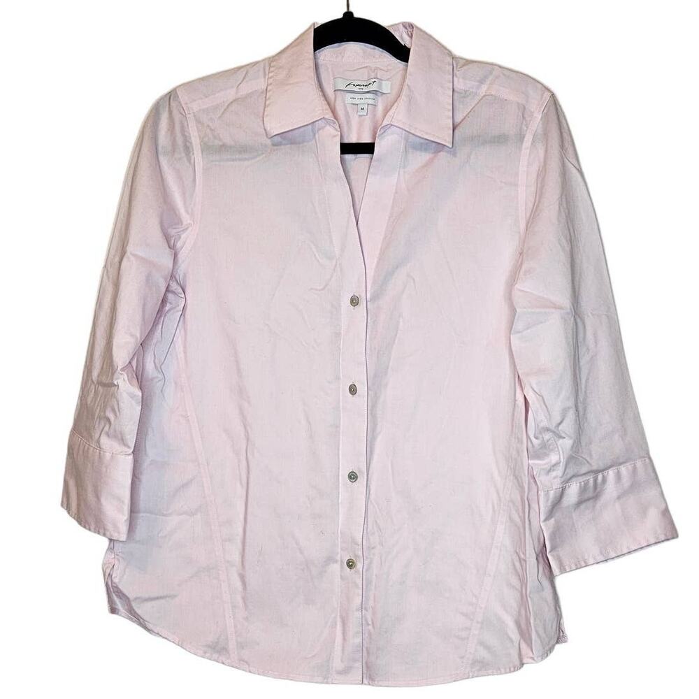 Foxcroft Pink Non Iron Strech lightweight button front shirt blouse sz Medium